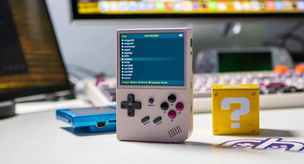 Console de Jeux,R36s Console de Jeu Portable, Carte TF 128 Go, Console de Jeu Portable rétro IPS 3,5 Pouces avec Batterie 3500 mAh (128G)